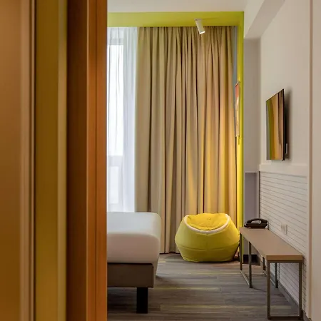 Ibis Styles 3* 키시나우